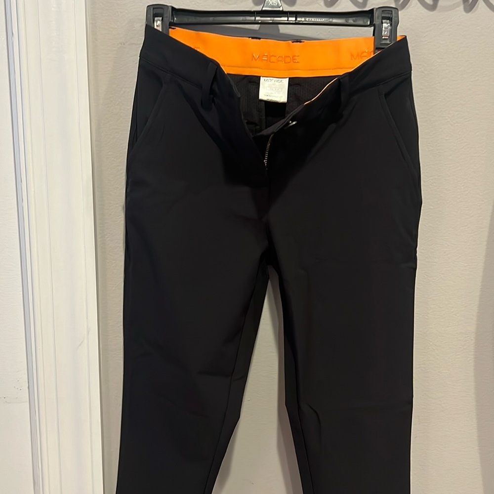 Macade Golf Jogger